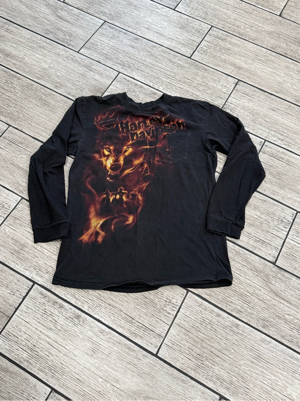 Harley-Davidson Black Long-Sleeve Tee with Flame Wolf Graphic